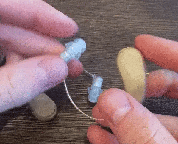 HearingCo™ | Hør krystallklar lyd umiddelbart!