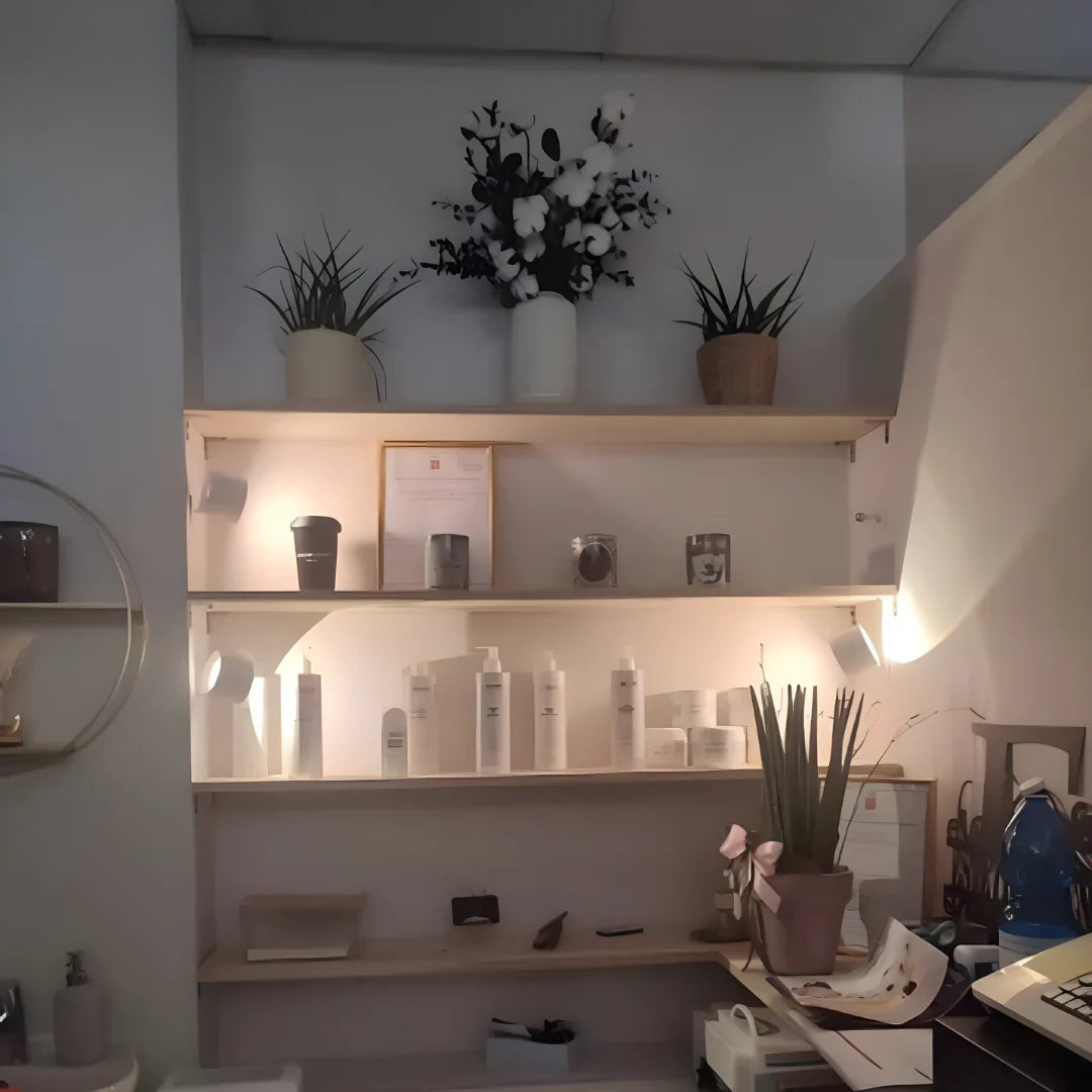 Trådløs LED-vegglampe