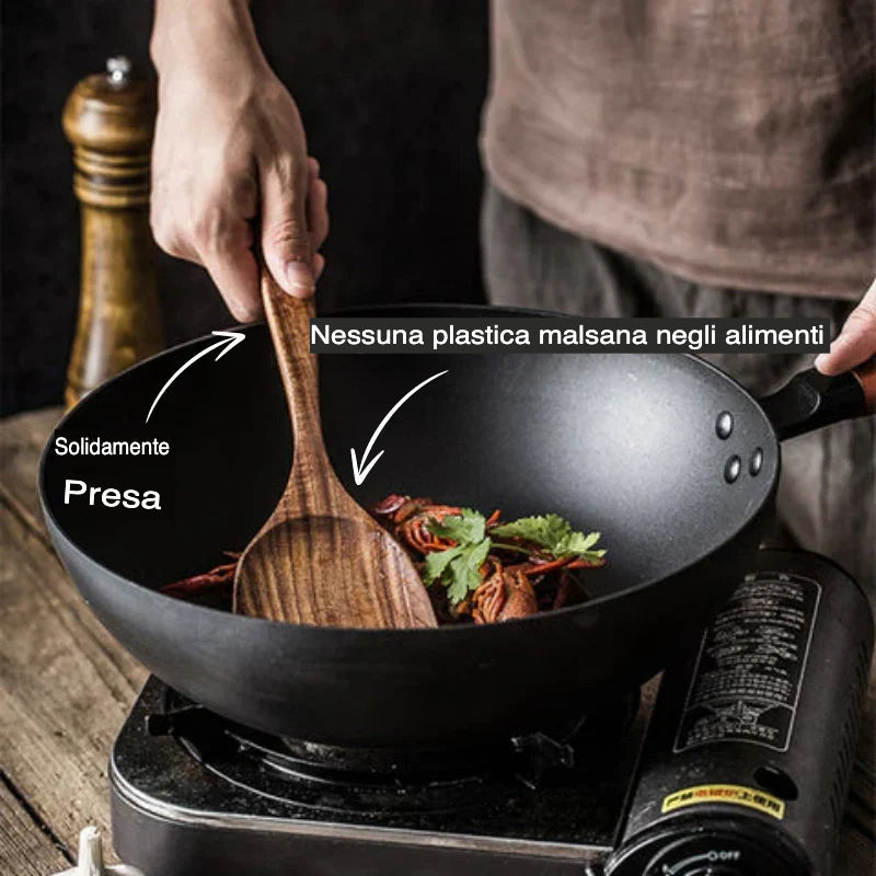 I tuoi utensili in plastica stanno avvelenando il tuo cibo!