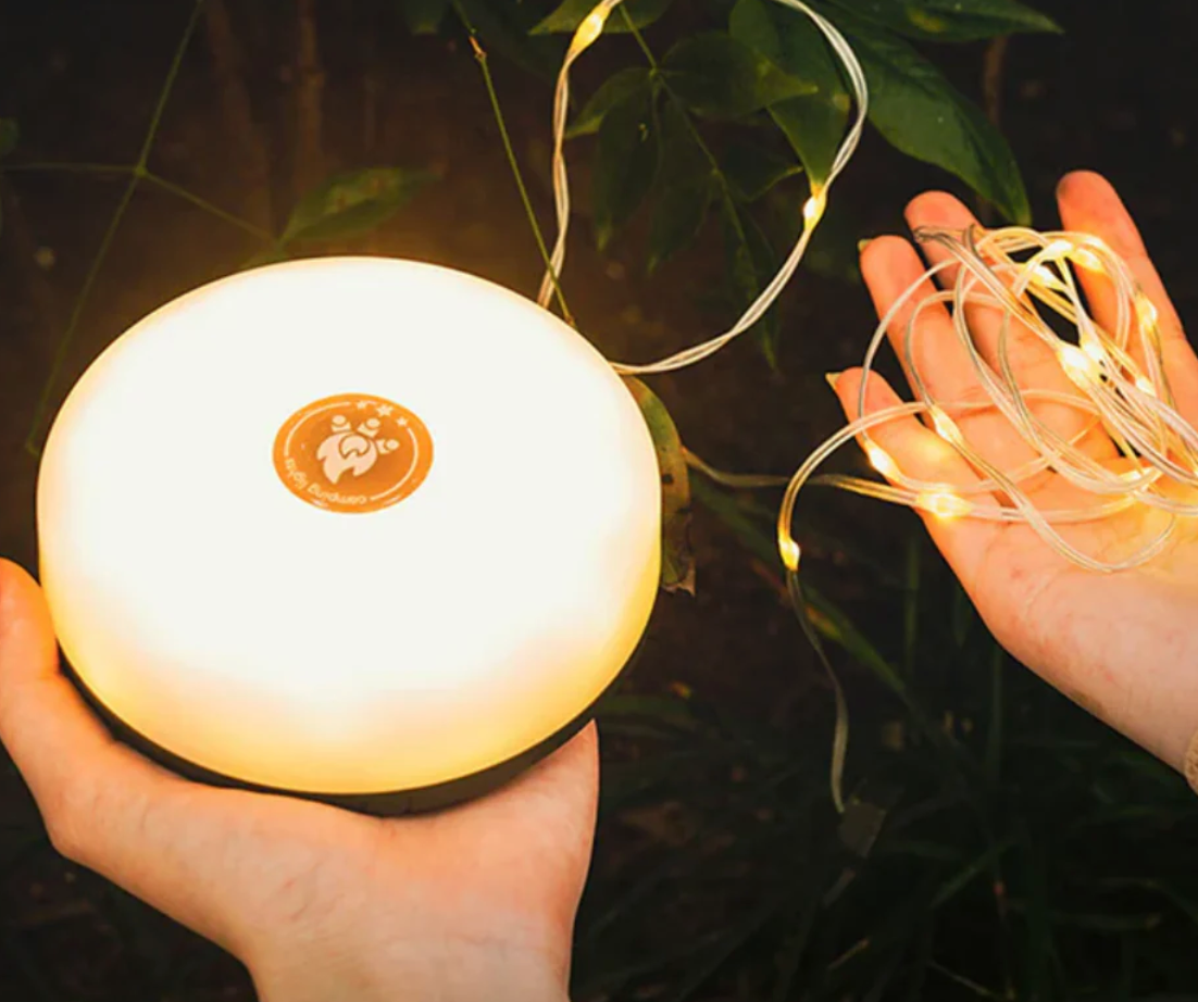 De Camp Lamp – Allt-i-1: Stämningsbelysning, Ficklampa & Powerbank