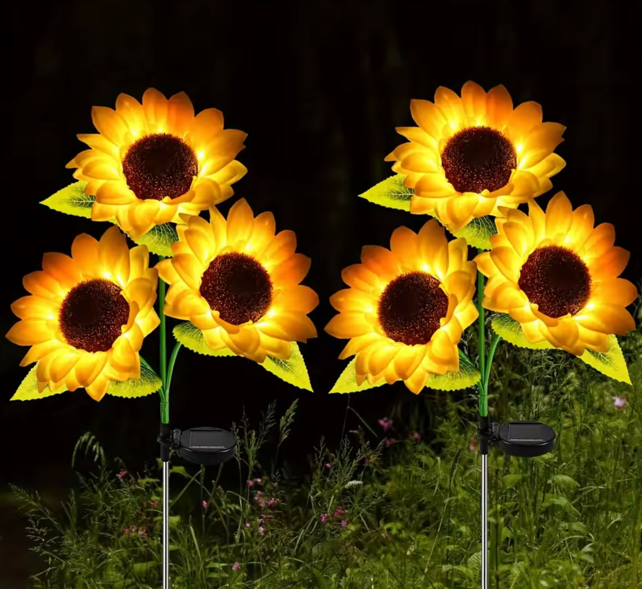 Vacker Trädgårdsbelysning med Realistisk Design & Automatisk Nattglöd