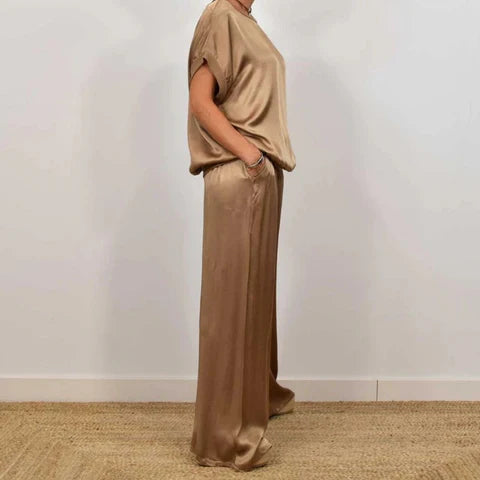 Ruslana - To-delt Set: Eleganse uten Anstrengelse for Alle Anledninger